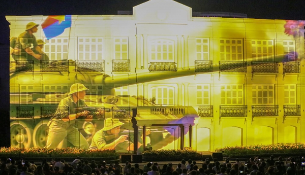 Khai mạc chương trình chiếu phim 3D mapping “Câu chuyện Đà Nẵng - The story of Da Nang”