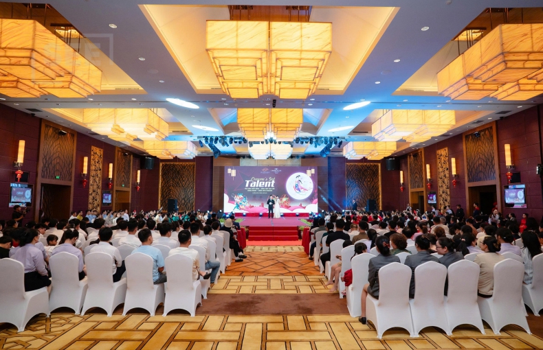 🌟 CROWNE’S GOT TALENT – BẢN SẮC TỎA SÁNG NGAY CHÍNH NGÔI NHÀ CROWNE PLAZA