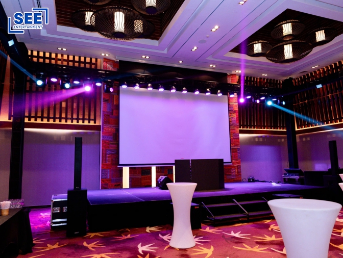 Đêm tiệc theo chủ đề Blacklight Special PJ Party tại Angsana Lăng Cô Resort