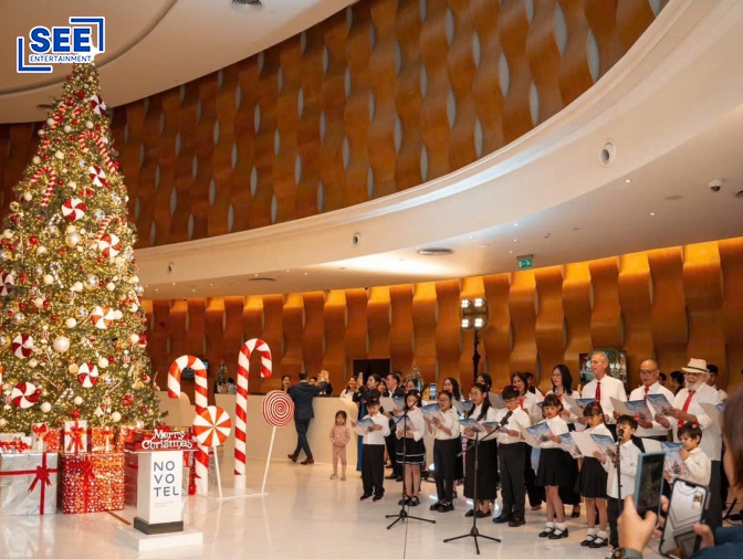 Lễ thắp sáng cây thông Noel tại Novotel Danang Premier Han River