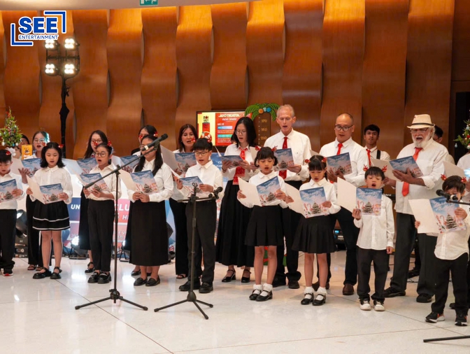 Lễ thắp sáng cây thông Noel tại Novotel Danang Premier Han River