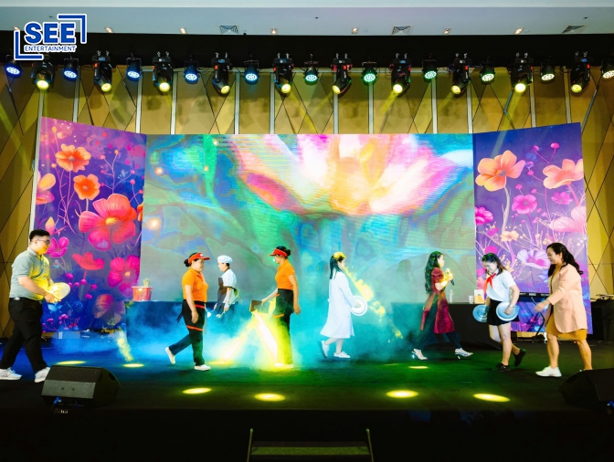 MÙA ƯƠM MƠ - chủ đề đêm tiệc YEAR END PARTY HỆ SINH THÁI FE