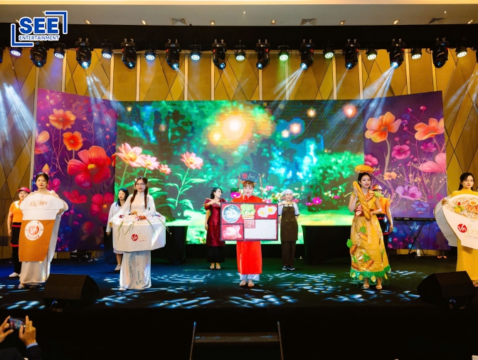MÙA ƯƠM MƠ - chủ đề đêm tiệc YEAR END PARTY HỆ SINH THÁI FE