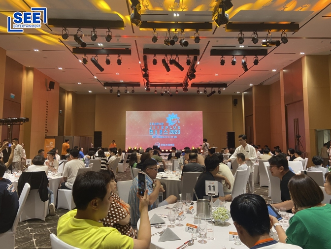LIFE PLUS - Đêm Tiệc Sôi Động tại Shilla Monogram