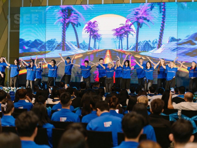 🇻🇳 HÀNH TRÌNH 16 NĂM TỎA SÁNG CÙNG GREENWICH VIỆT NAM